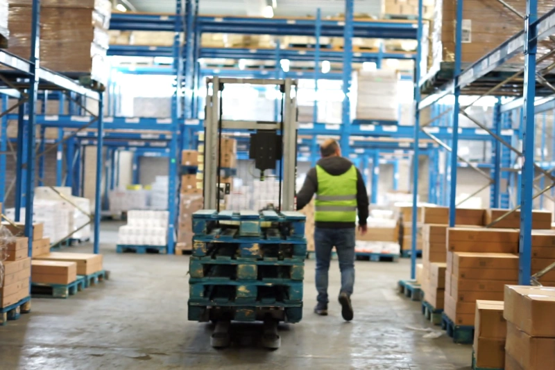 Gefahrstofflogistik Lagerlösungen von Hammesfahr Logistik in Monheim am Rhein nahe Köln und Düsseldorf Gefahrstofflogistik Lagerlösungen von Hammesfahr Logistik in Monheim am Rhein nahe Köln und Düsseldorf